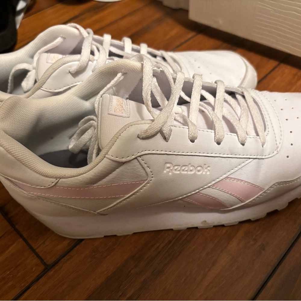 White and pink Reebok tennis shoes - women’s 11